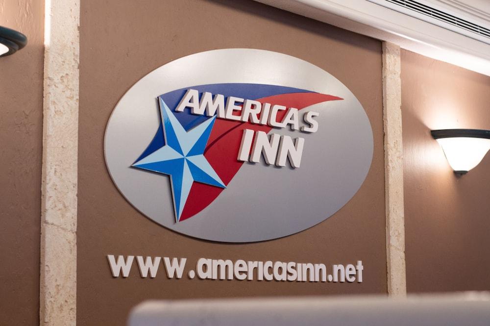 America'S Inn Houston Kültér fotó